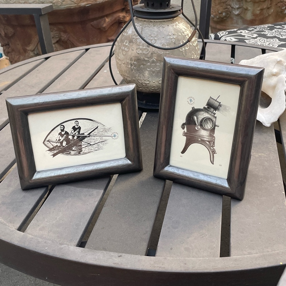 2 Beautiful Pigeon&Poodle Picture Frames NIB